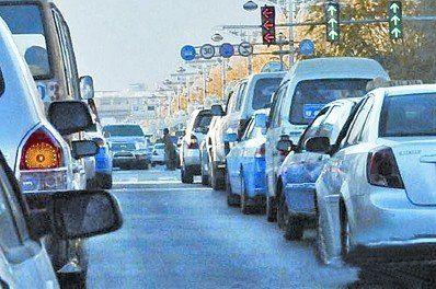 買(mǎi)車(chē)人增多，中國(guó)二三線城市交通擁堵加劇
