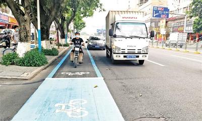寶安創(chuàng)新施劃新型非機(jī)動(dòng)車(chē)道 合理分配路權(quán)，優(yōu)化城市道路空間